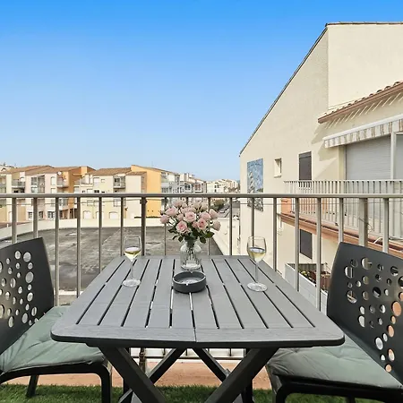 Avec Piscine, Acces Et Climatisation Apartament Agde