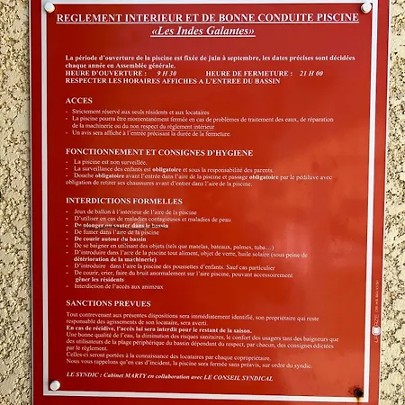 Avec Piscine, Acces Et Climatisation 아파트 *